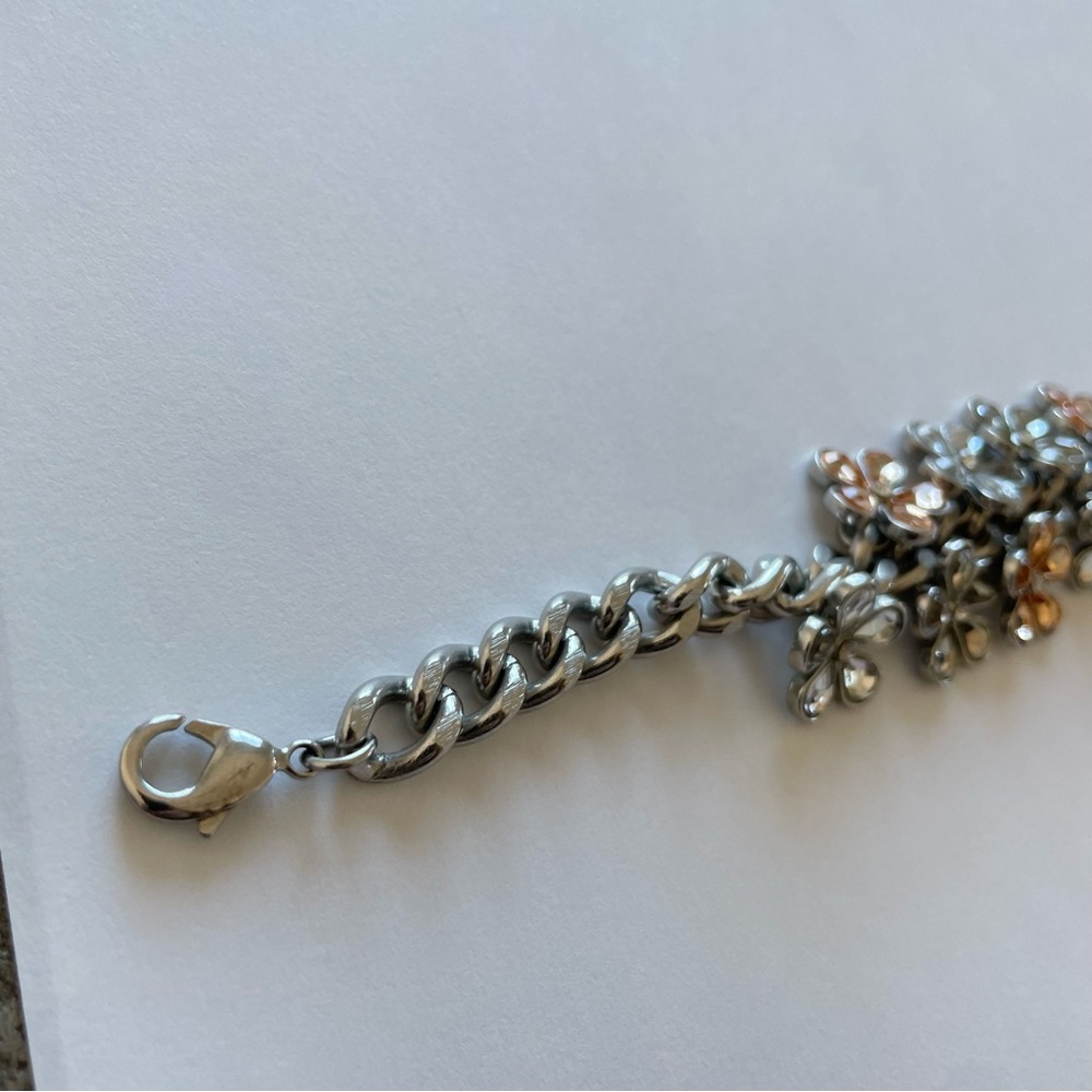 Abercrombie & Fitch Silver and Gold Flower Bracelet - Picture 3 of 6